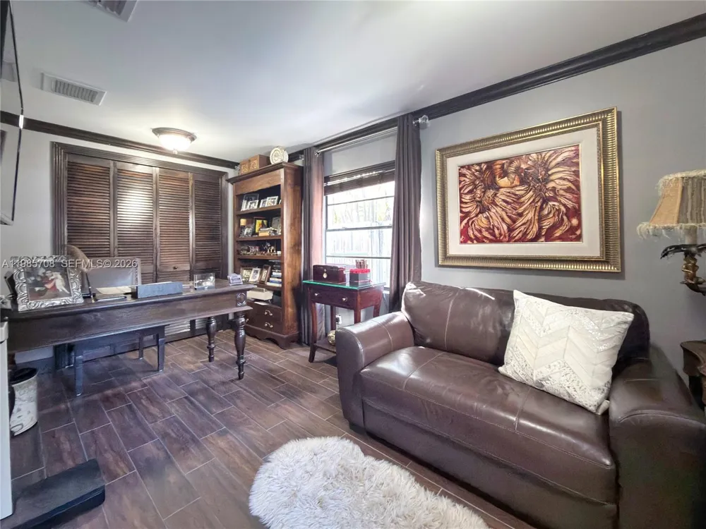 7925 124th St Pinecrest, FL 33156