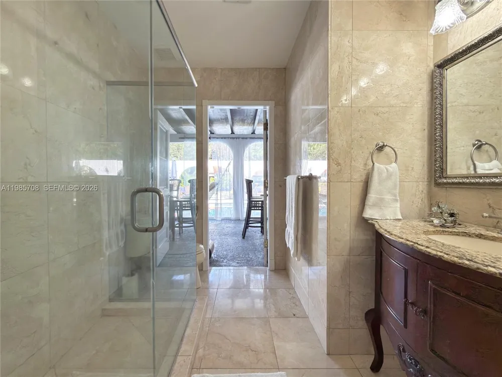 7925 124th St Pinecrest, FL 33156