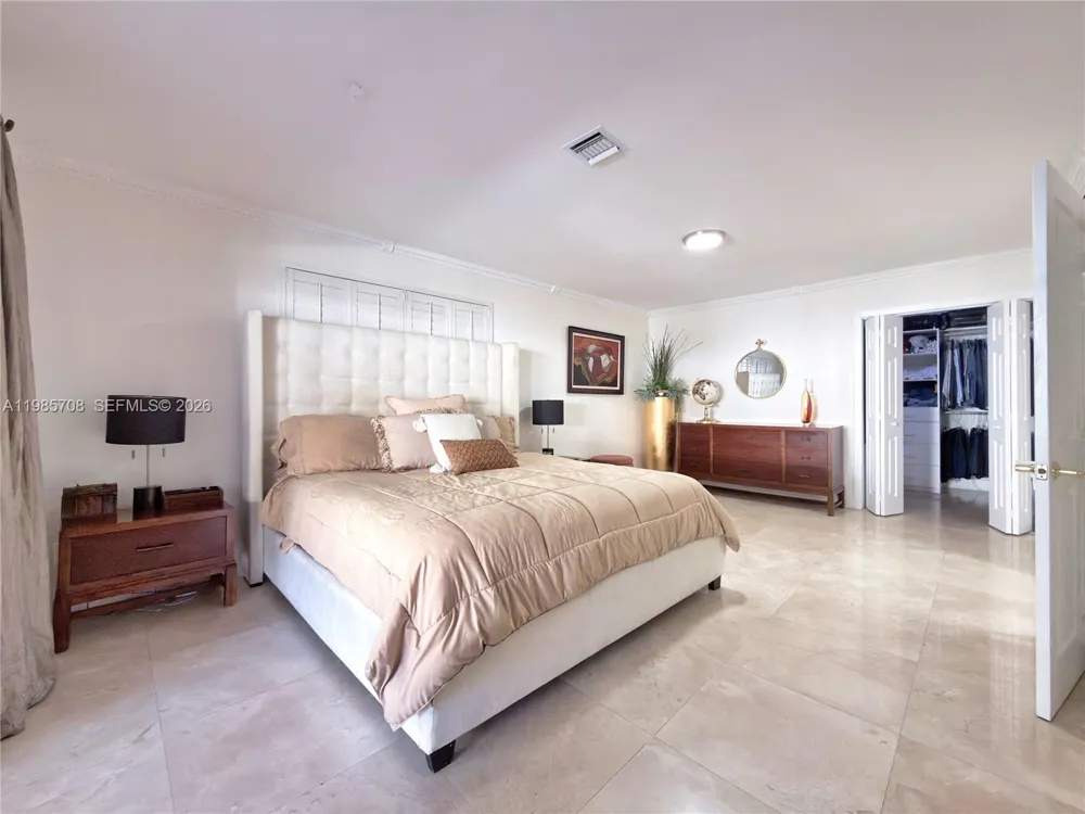 7925 124th St Pinecrest, FL 33156