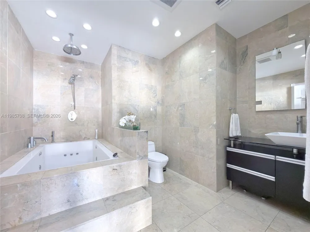 7925 124th St Pinecrest, FL 33156