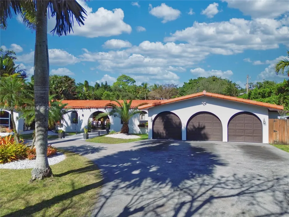 7925 124th St Pinecrest, FL 33156