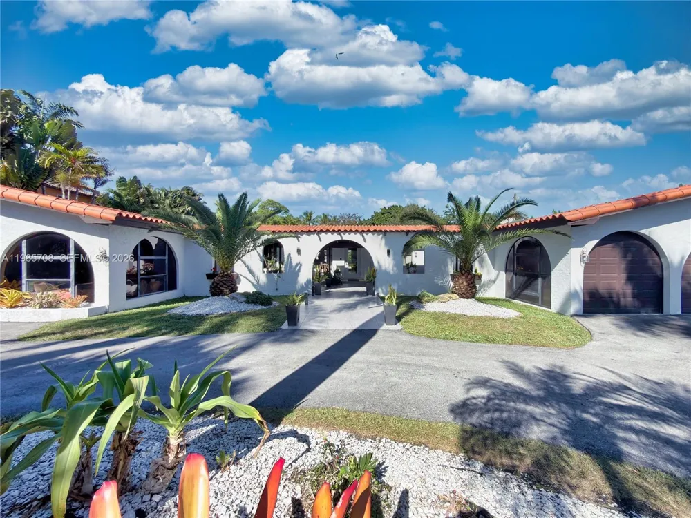 7925 124th St Pinecrest, FL 33156