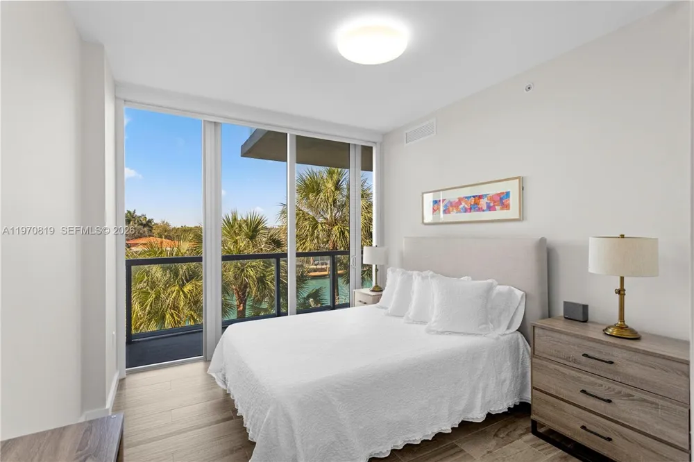 9940 W Bay Harbor Dr #3G-N Bay Harbor Islands, FL 33154