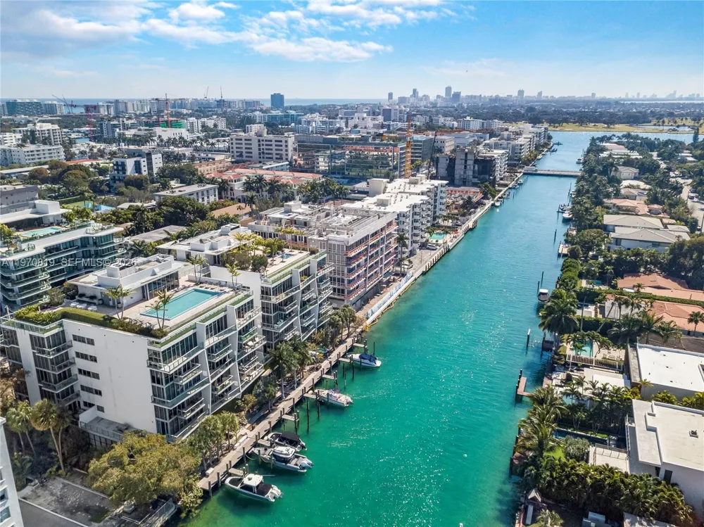 9940 W Bay Harbor Dr #3G-N Bay Harbor Islands, FL 33154