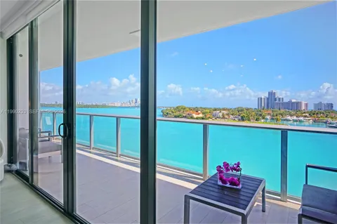 10201 E BAY HARBOUR #601