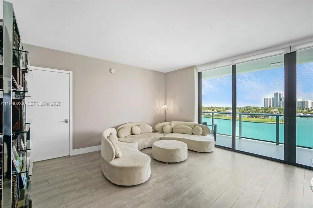 10201 E BAY HARBOUR #601 Bay Harbor Islands, FL 33154