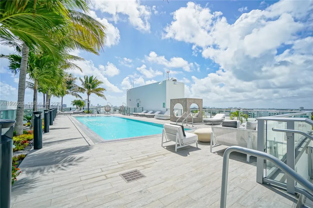 10201 E BAY HARBOUR #601 Bay Harbor Islands, FL 33154