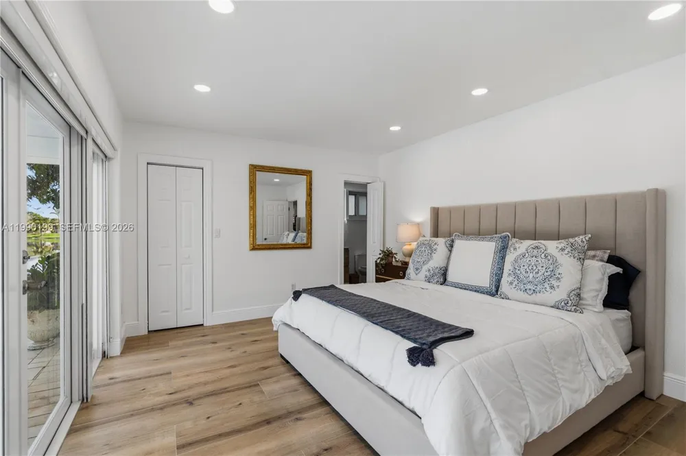 7327 Sabal Dr Miami Lakes, FL 33014