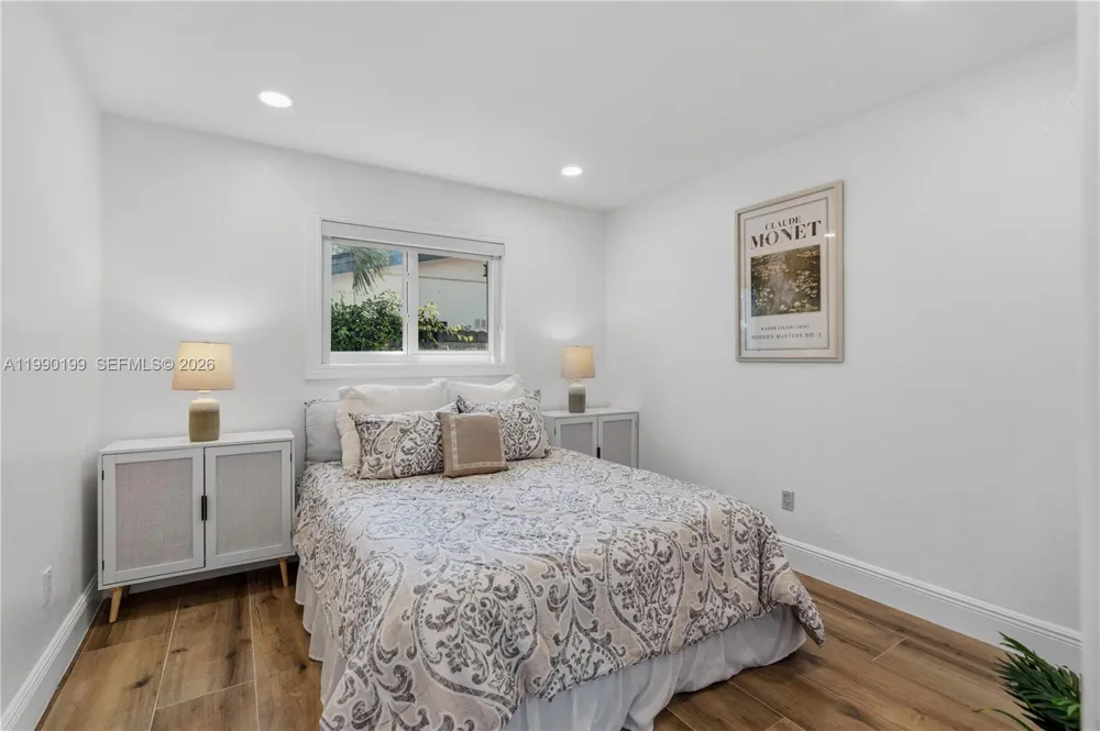 7327 Sabal Dr Miami Lakes, FL 33014