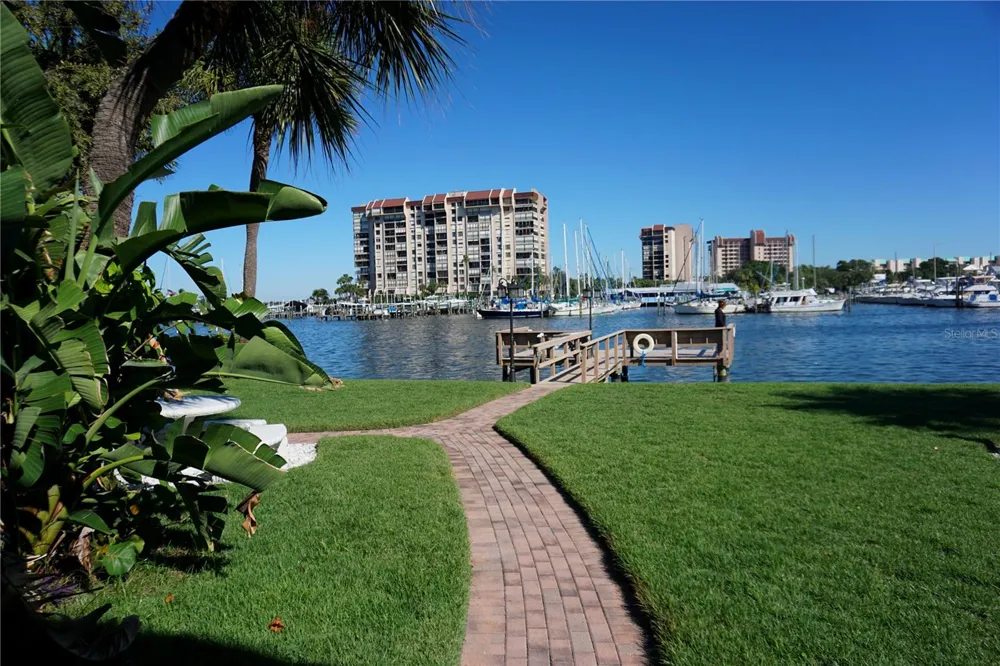 9715 HARRELL AVENUE #14 Treasure Island, FL 33706