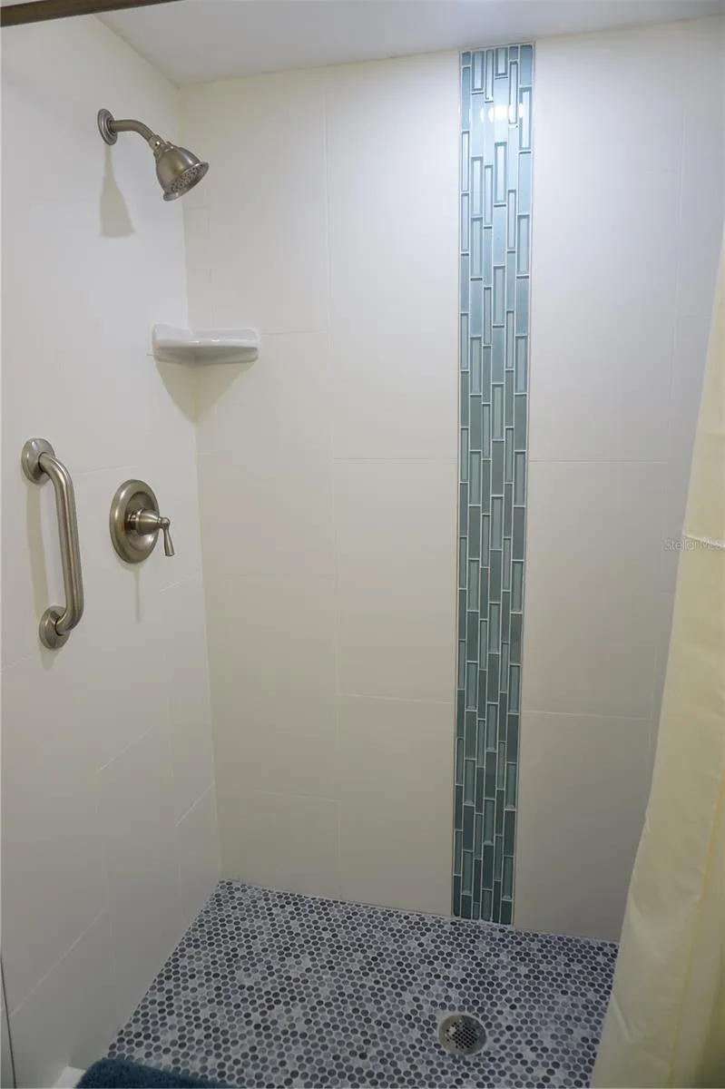 9715 HARRELL AVENUE #14 Treasure Island, FL 33706