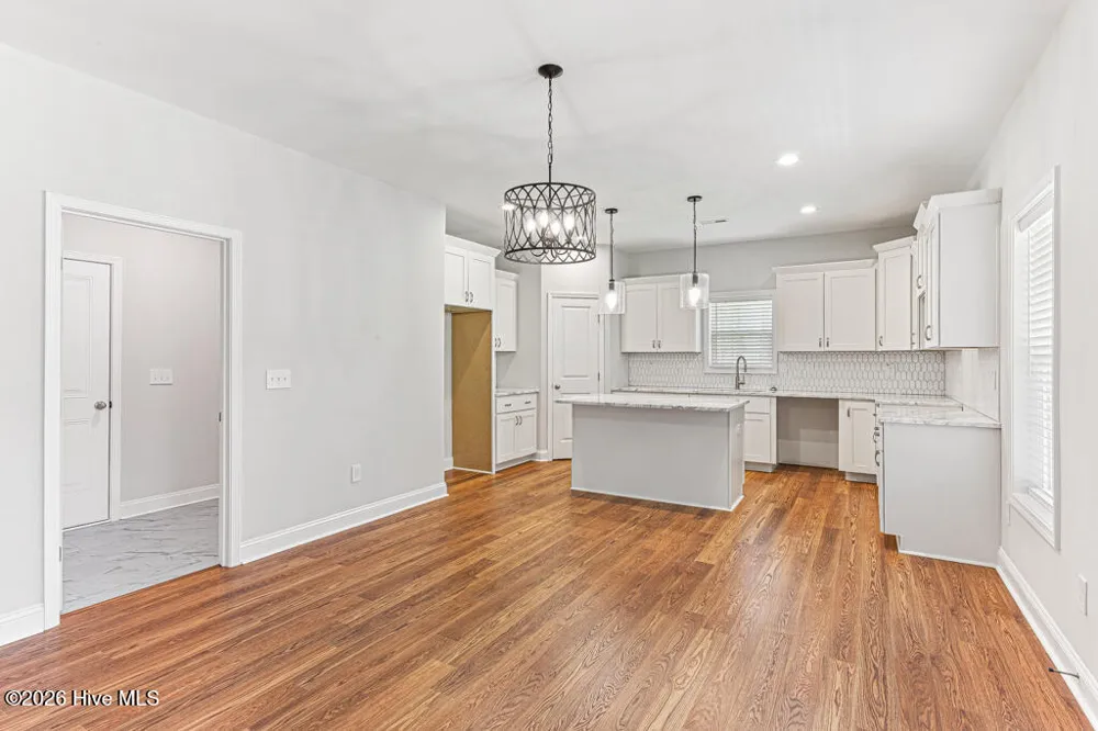 2433 Murdocksville Road West End, NC 27376