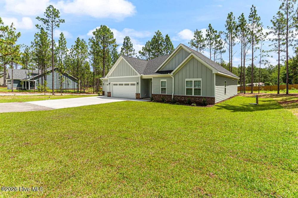2433 Murdocksville Road West End, NC 27376