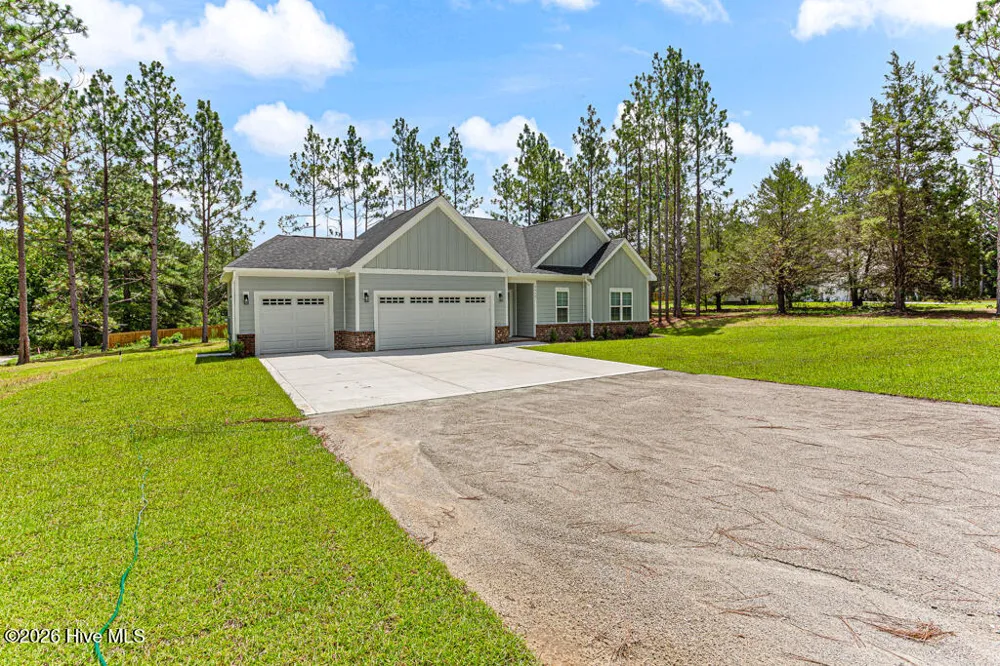 2433 Murdocksville Road West End, NC 27376