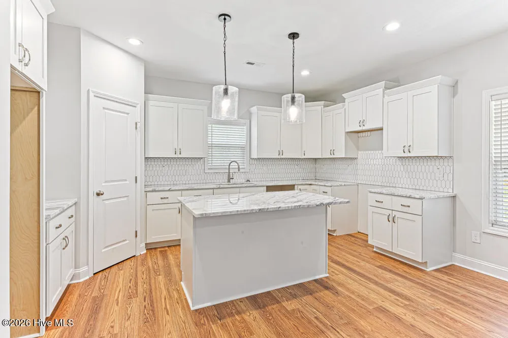 2433 Murdocksville Road West End, NC 27376