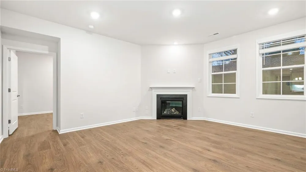 306 Sefton Drive Jamestown, NC 27282