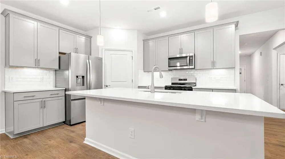 306 Sefton Drive Jamestown, NC 27282
