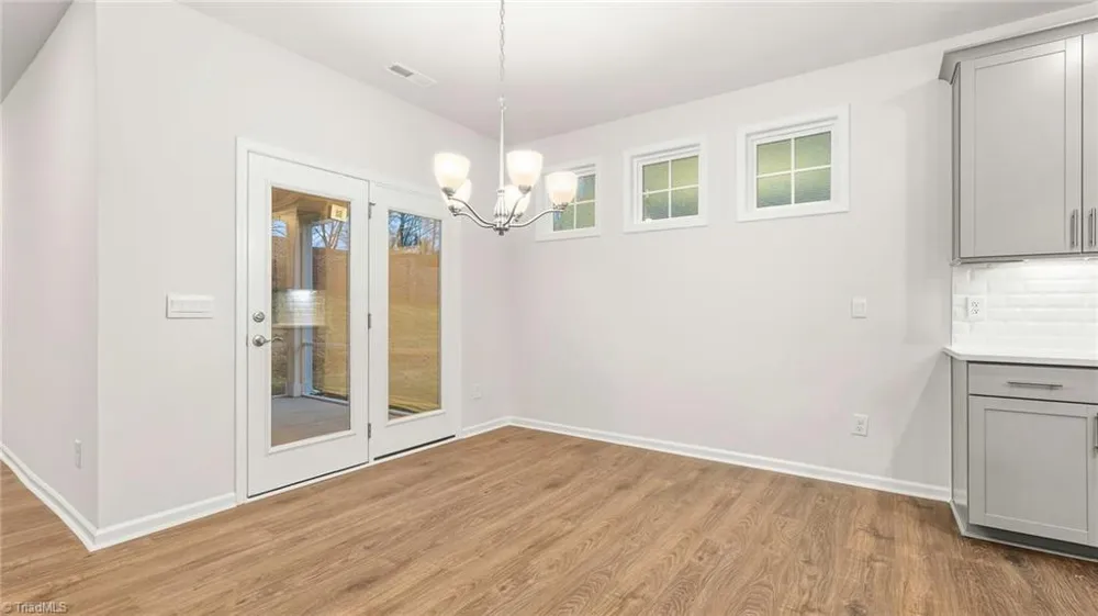 306 Sefton Drive Jamestown, NC 27282