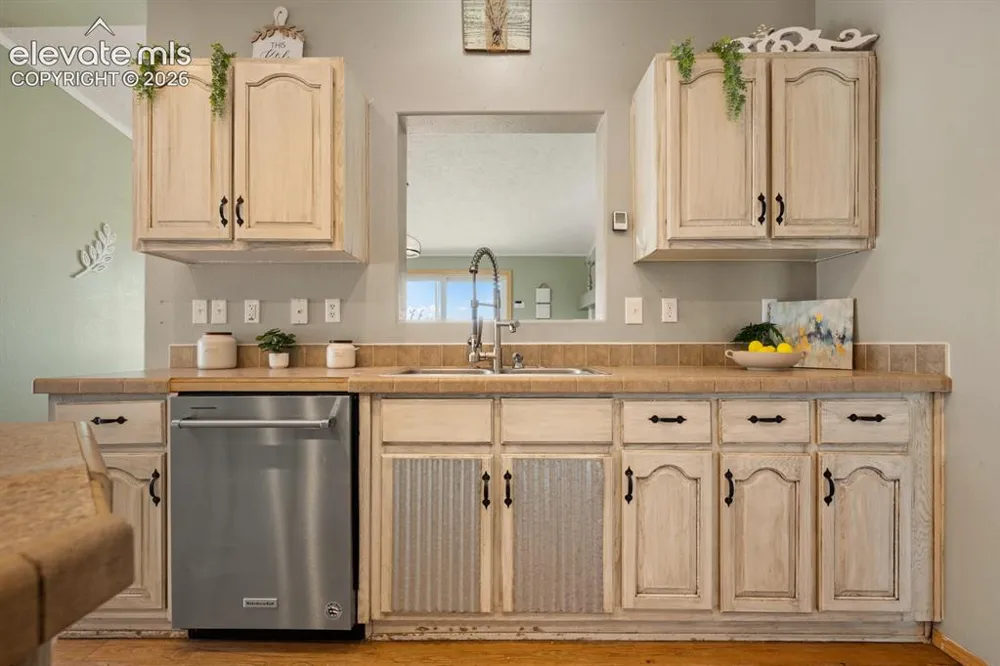 6289 Galbreth Road Pueblo, CO 81005