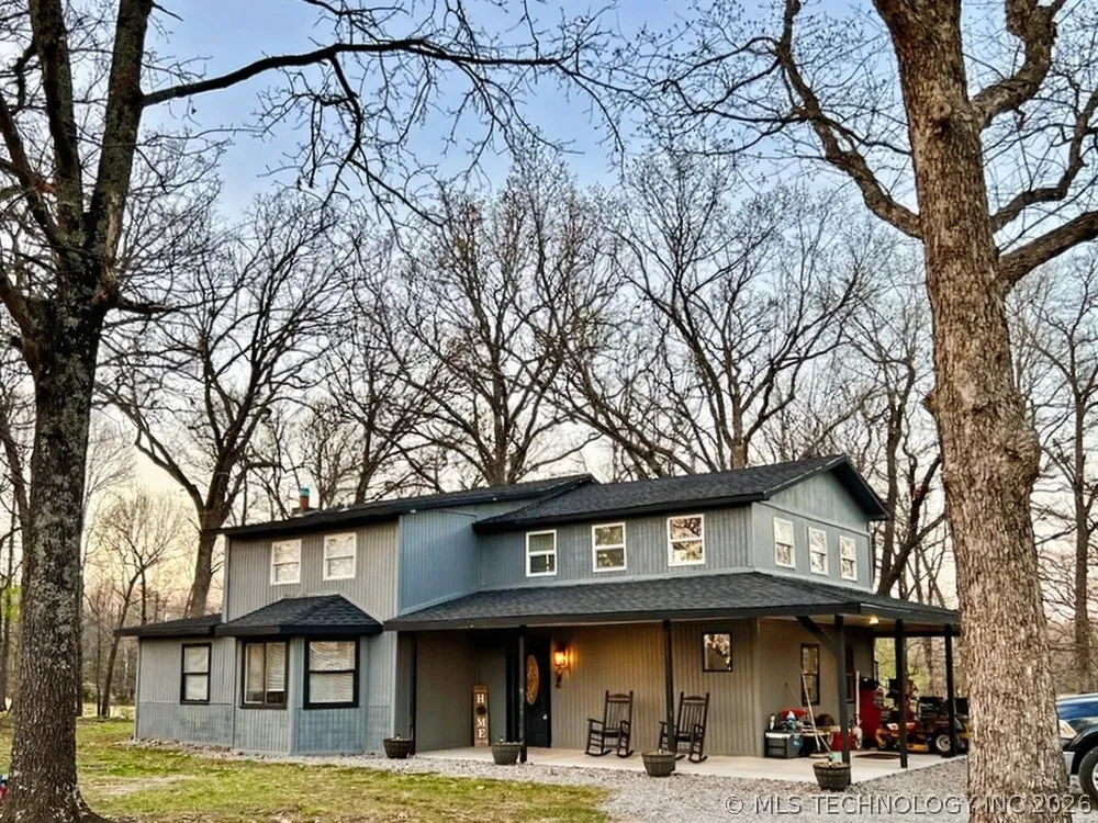 17902 E 688 ROAD Tahlequah, OK 74464