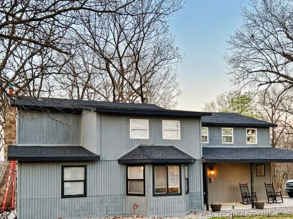 17902 E 688 ROAD Tahlequah, OK 74464