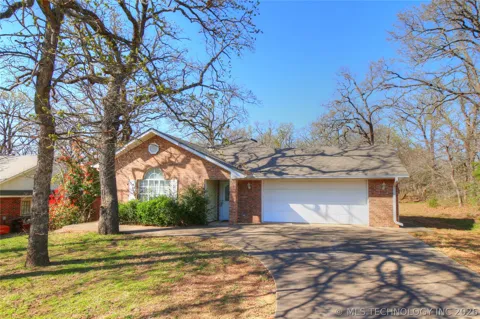 6786 Red Oak