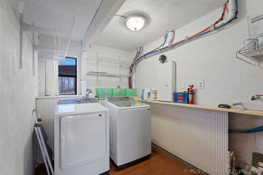 5057 E 425 ROAD Adair, OK 74330