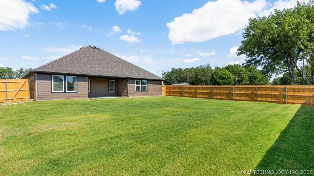 7515 154th EastAvenue Owasso, OK 74055