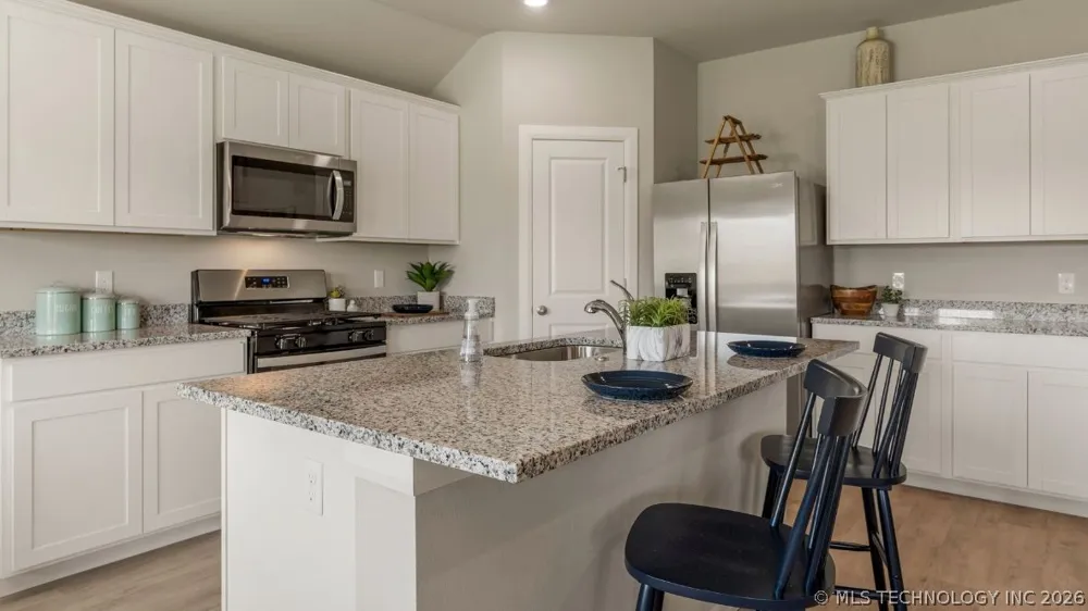 7515 154th EastAvenue Owasso, OK 74055