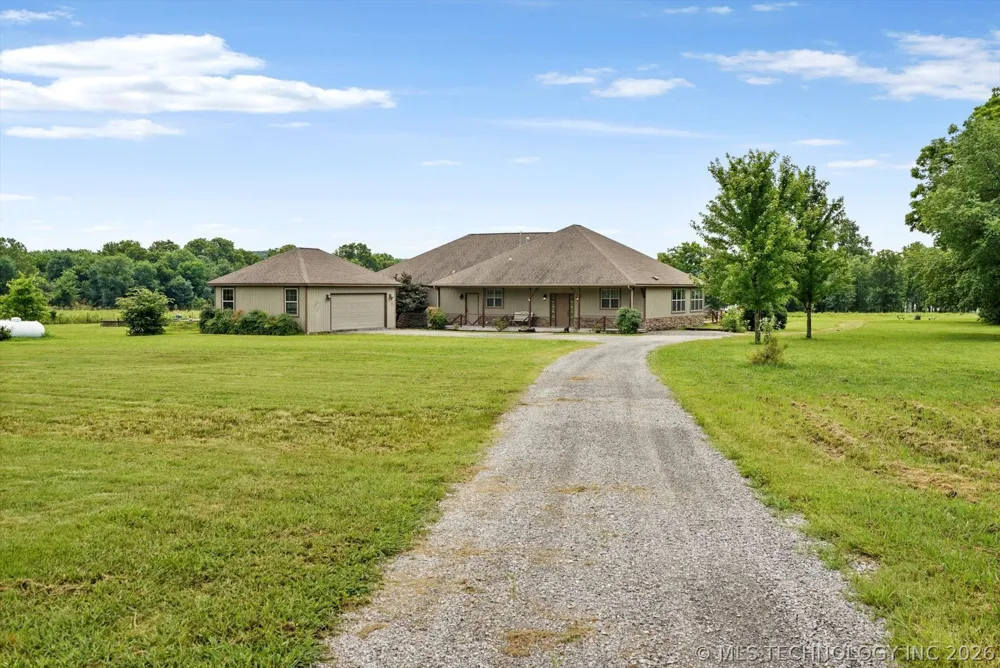 2130 E 4675 ROAD Pryor, OK 74361