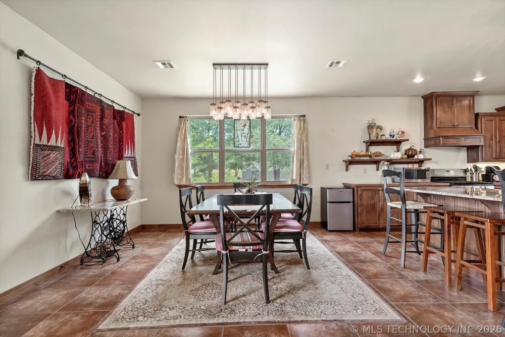 2130 E 4675 ROAD Pryor, OK 74361
