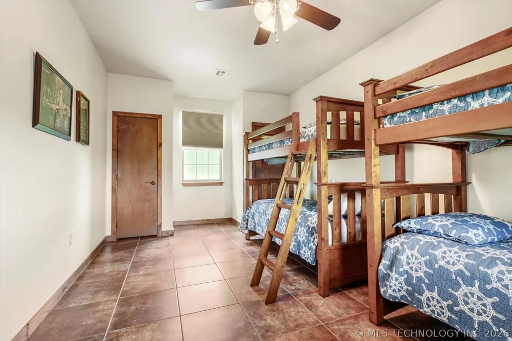 2130 E 4675 ROAD Pryor, OK 74361