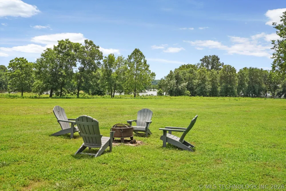 2130 E 4675 ROAD Pryor, OK 74361