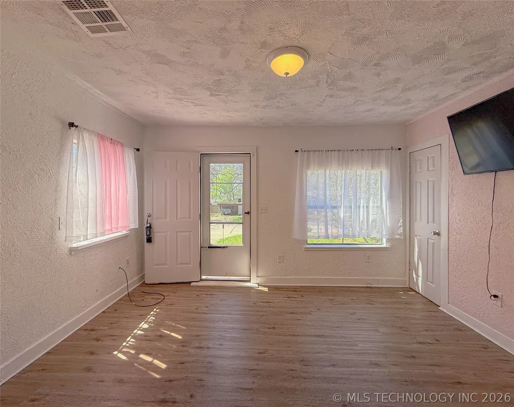 512 Francis Street Ada, OK 74820