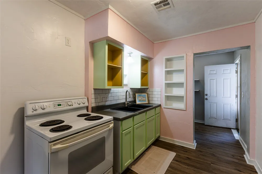 512 Francis Street Ada, OK 74820