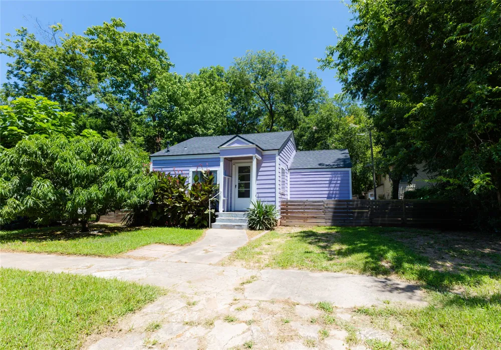 512 Francis Street Ada, OK 74820