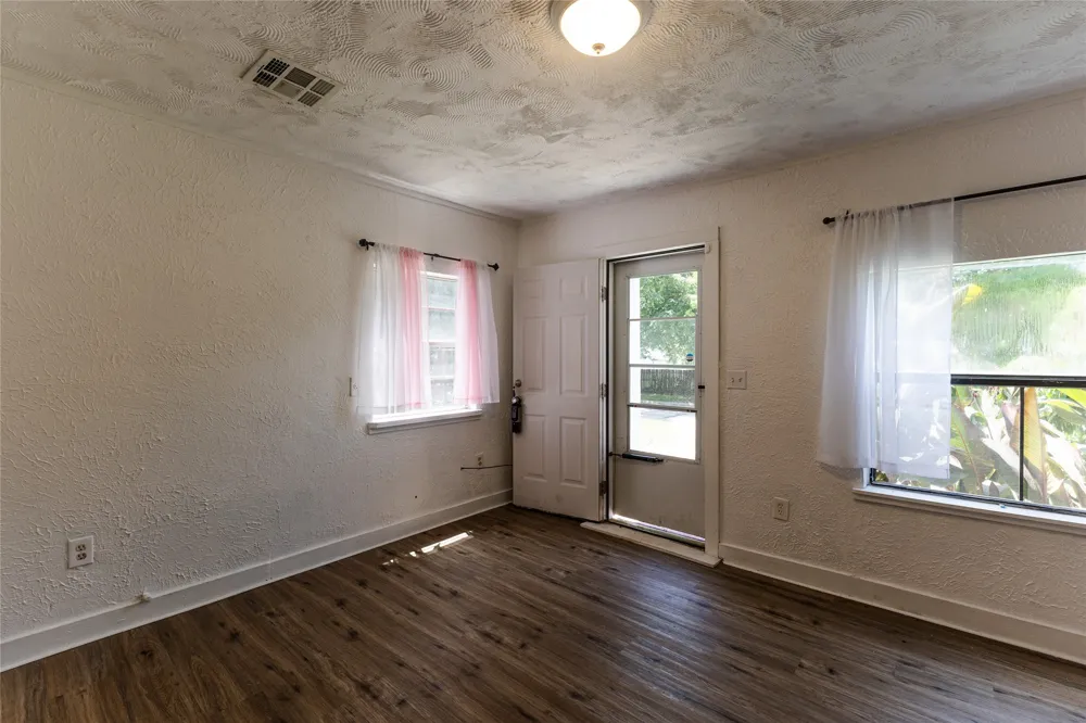 512 Francis Street Ada, OK 74820