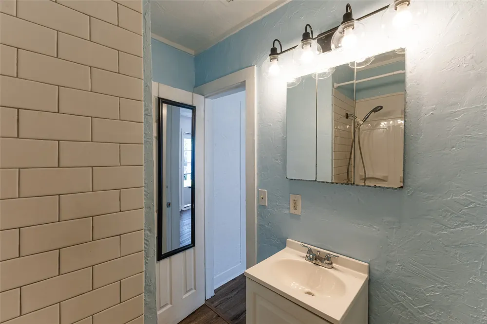 512 Francis Street Ada, OK 74820