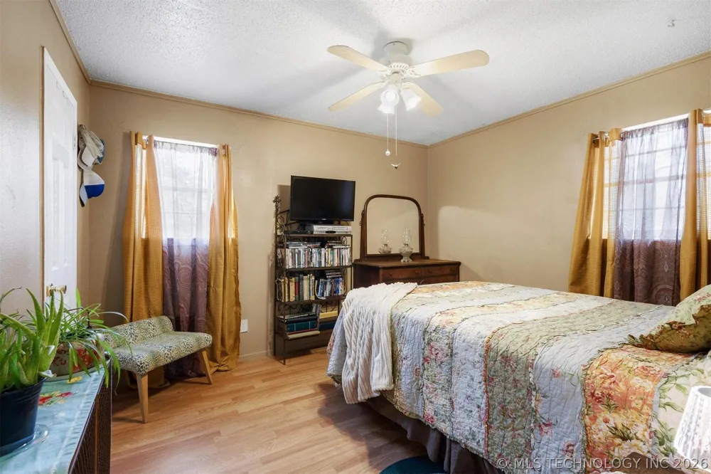 2628 E 2064 ROAD Hugo, OK 74743