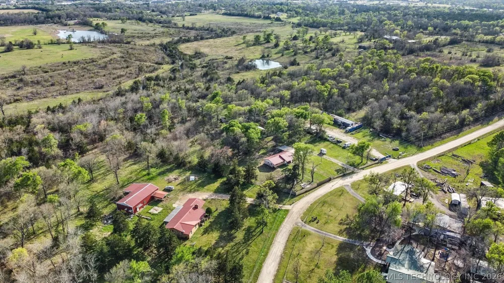 2628 E 2064 ROAD Hugo, OK 74743