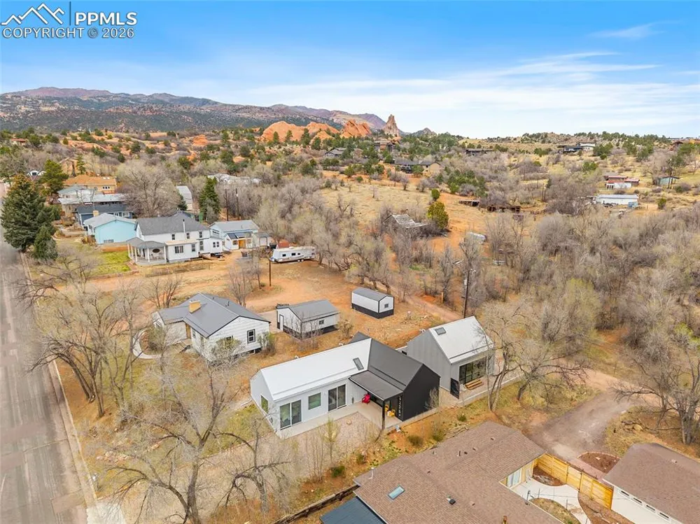 3328 W Bijou Street Colorado Springs, CO 80904