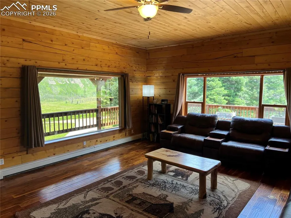 87 Thompson Road La Veta, CO 81055