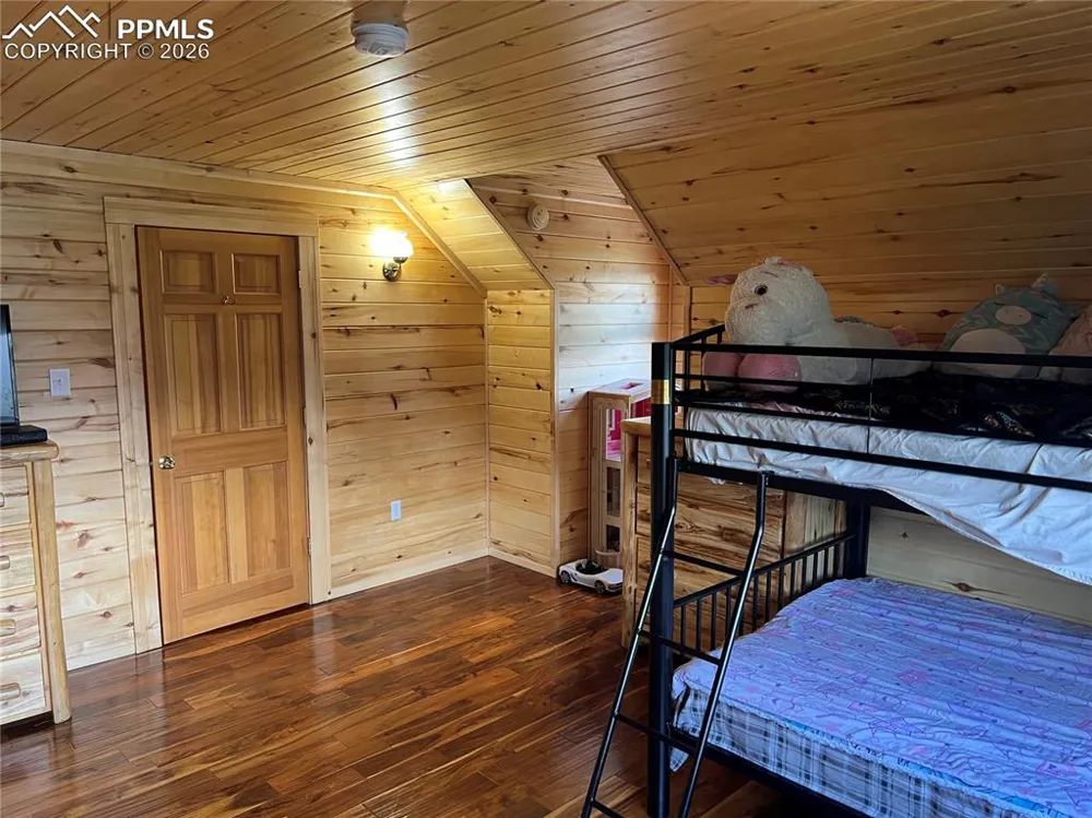 87 Thompson Road La Veta, CO 81055