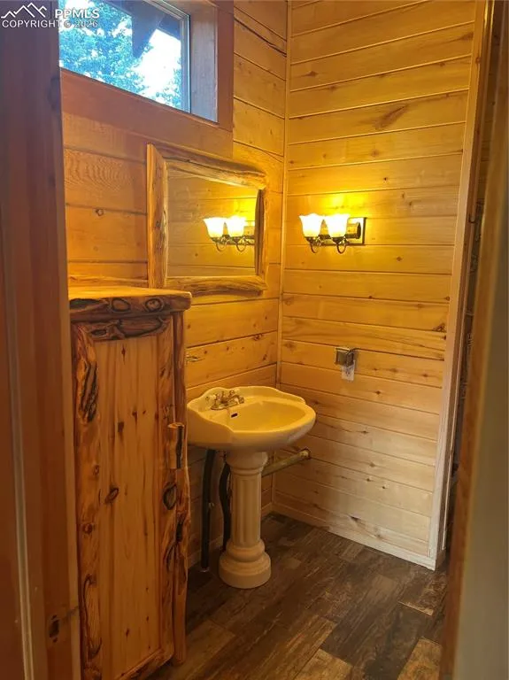 87 Thompson Road La Veta, CO 81055