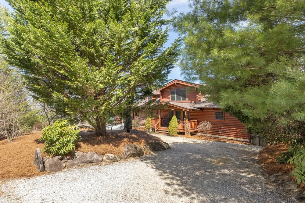 193 Cucumber Court Sapphire, NC 28774