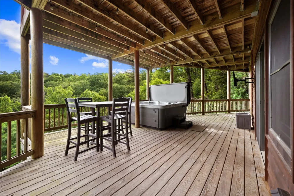 193 Cucumber Court Sapphire, NC 28774