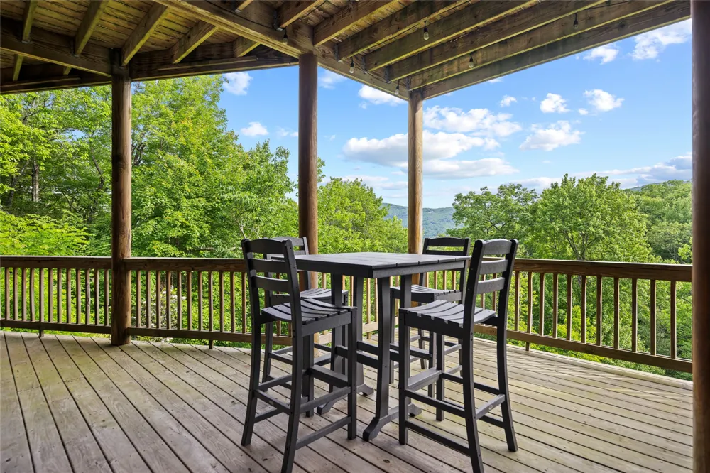 193 Cucumber Court Sapphire, NC 28774