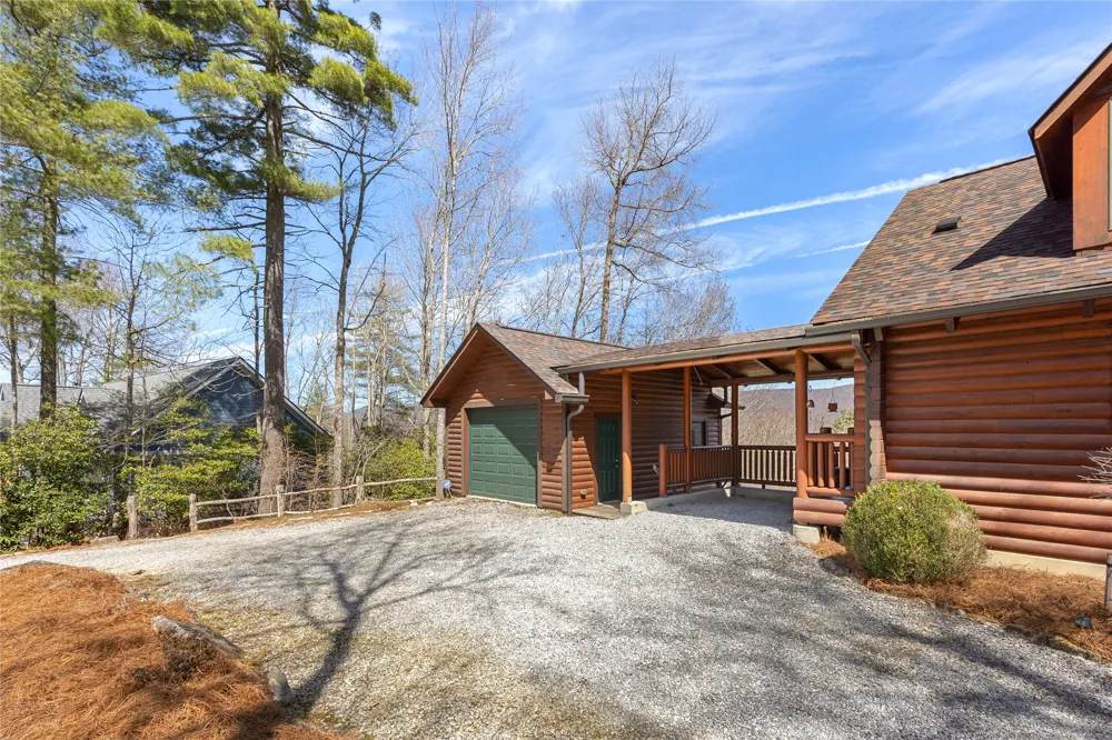 193 Cucumber Court Sapphire, NC 28774