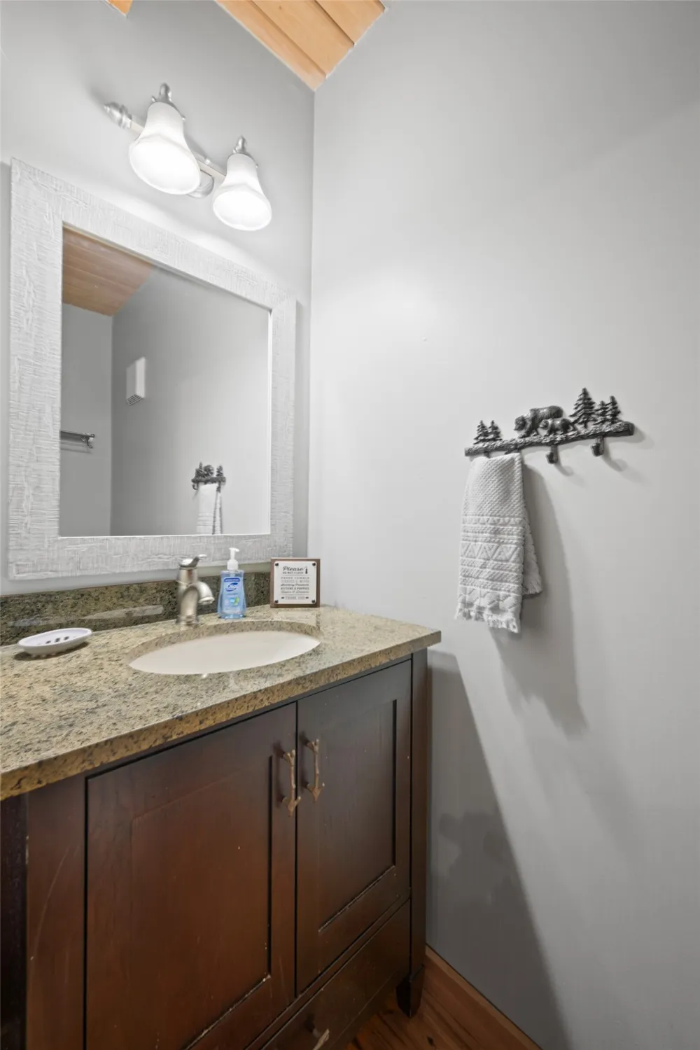 193 Cucumber Court Sapphire, NC 28774
