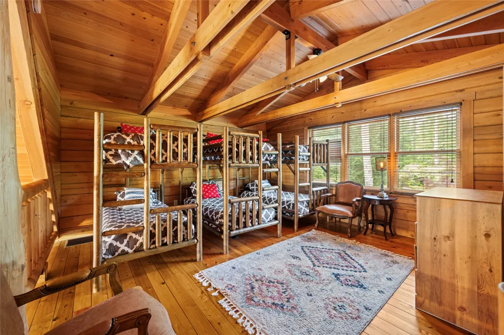 193 Cucumber Court Sapphire, NC 28774
